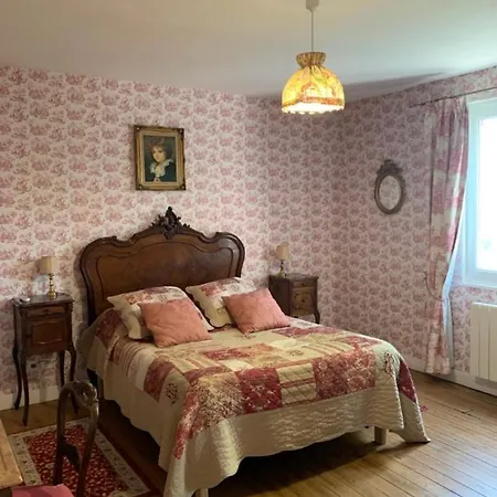 Chambres D'hotes Les Roches Noires Bed & Breakfast
